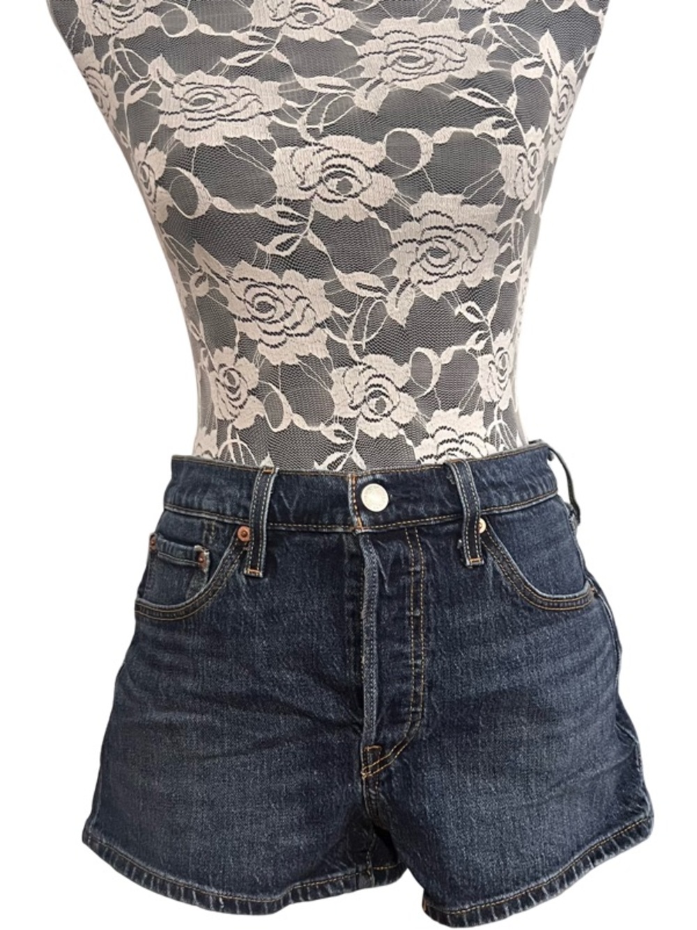 Levies Classic Dark Blue Denim Shorts Size 27
